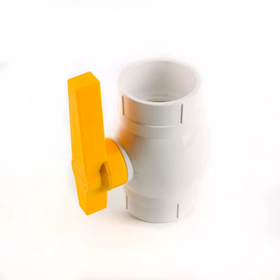 1 &quot;1/4&quot; صمام الكرة البلاستيكية الإناث Intertek BV بولي كلوريد الفينيل صمام الكرة لخرطوم الحديقة