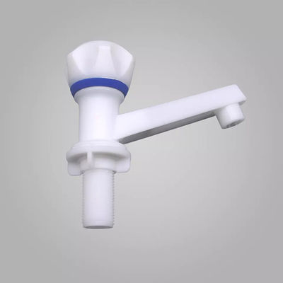 PP PVC الأساسية البلاستيكية في الهواء الطلق الحنفية الحائط صنبور البلاستيكية في الهواء الطلق